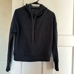 90 Degree - Women’s Cropped Drawstring Hoodie w/ thumb holes - size L